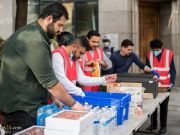 Photos: 'Who is Hussain?' volunteers in London distributed 100 hygiene kits, food parcels to people in need Photos: 'Who is Hussain?' volunteers in London distributed 100 hygiene kits, food parcels to people in need